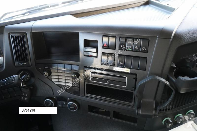 Camion Volvo FMX 420