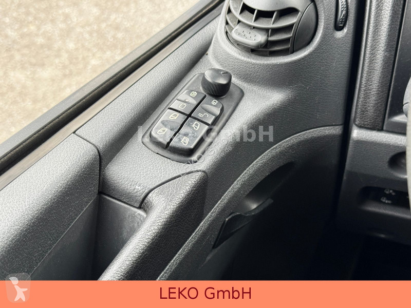Camion Mercedes 1318 Mit Thermoking T-1000R
