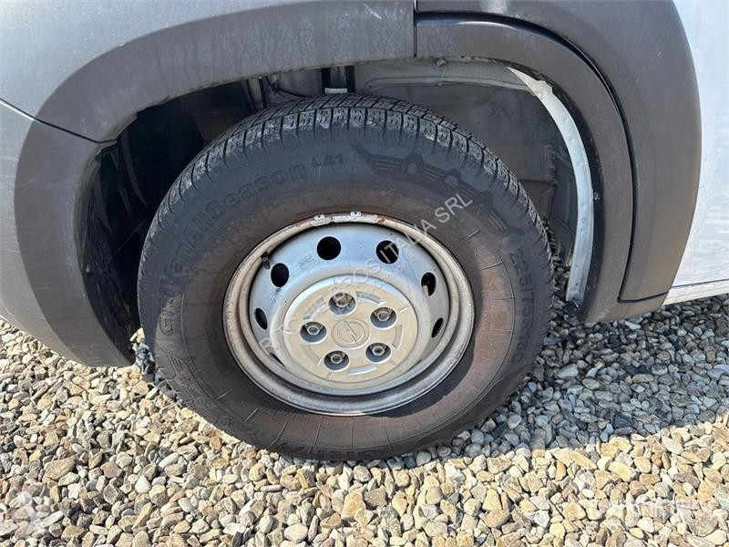 Camión Opel 2.2 103 KW KA L4H2 Van Truck