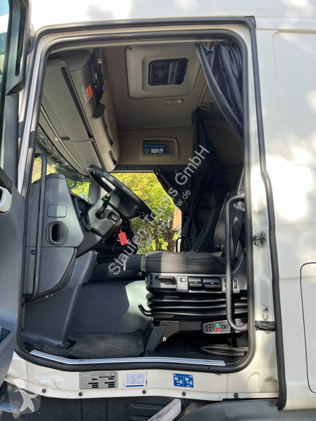 Camión Scania 450 6x2...