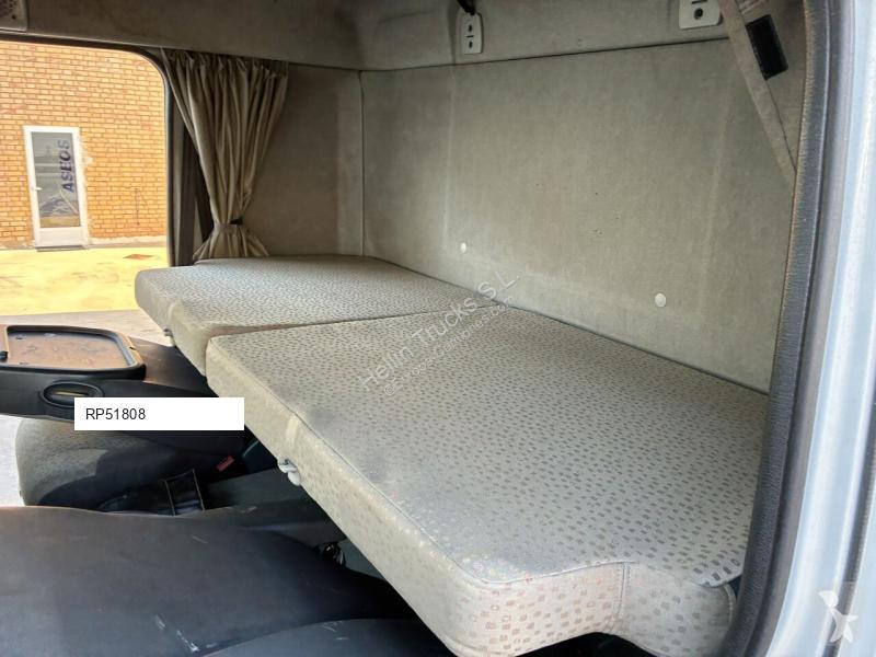 شاحنة Renault MIDLUM 270DXI