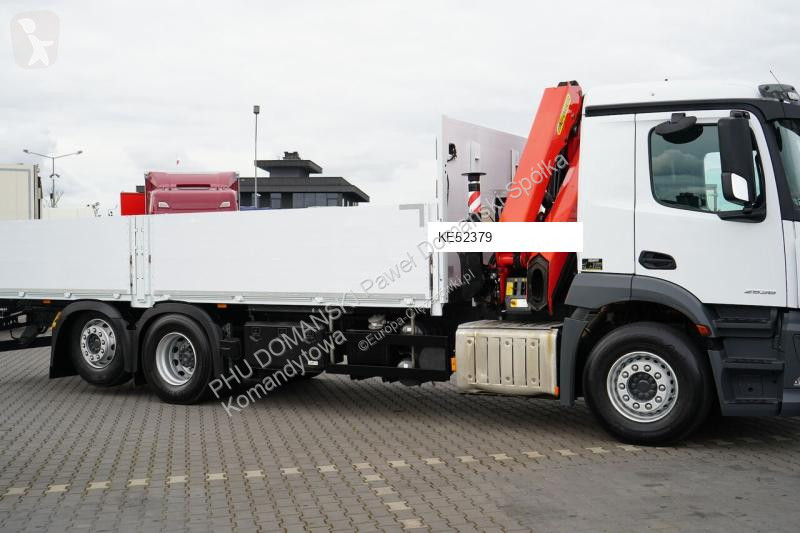 Teherautó Mercedes PK 18002,