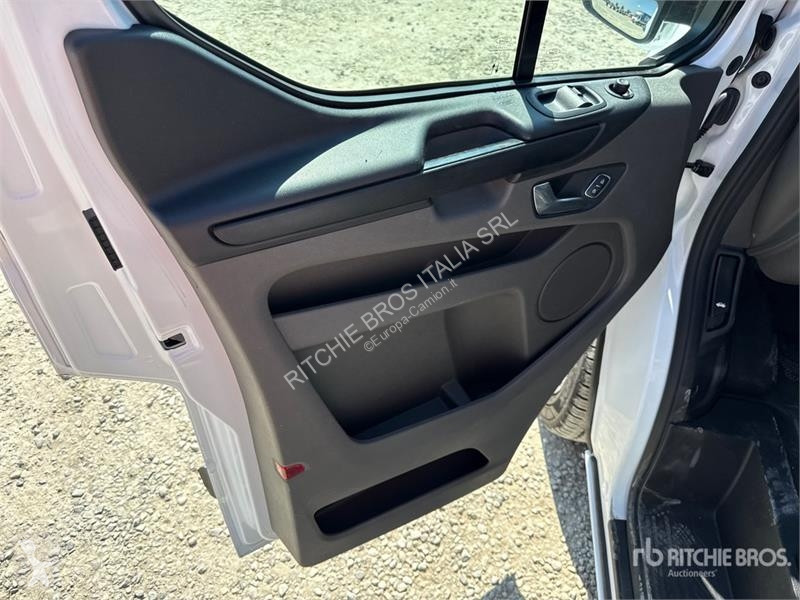 Camión Ford CUSTOM TREND 2.0 TDCI Van Truck