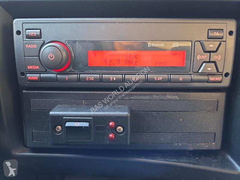 Камион Renault D D 240