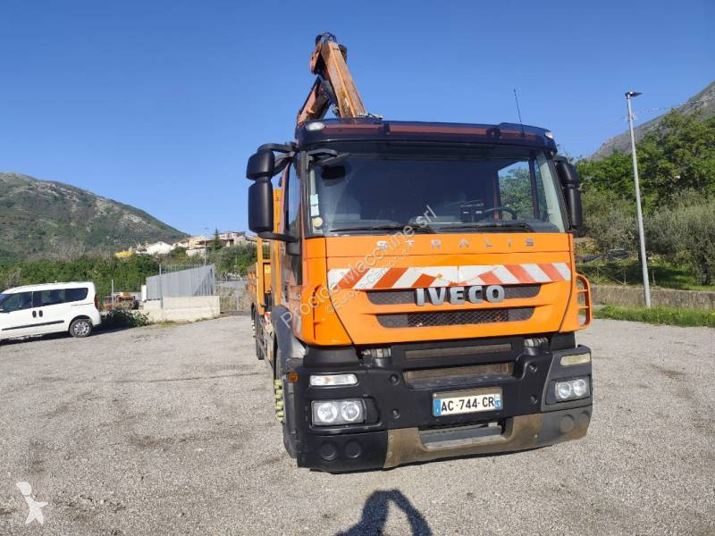 Iveco 260 S 42 truck