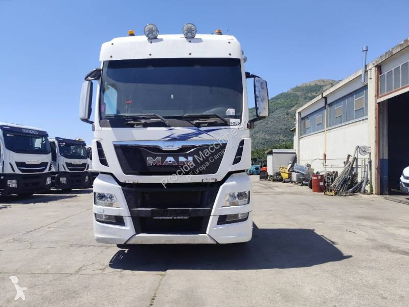 Camion MAN 26.560