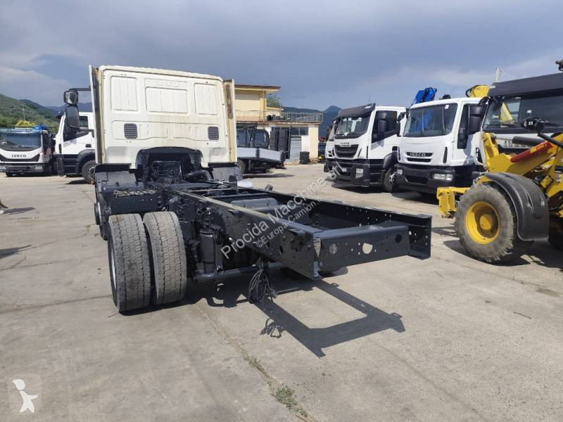 Camion Iveco 150 E 22