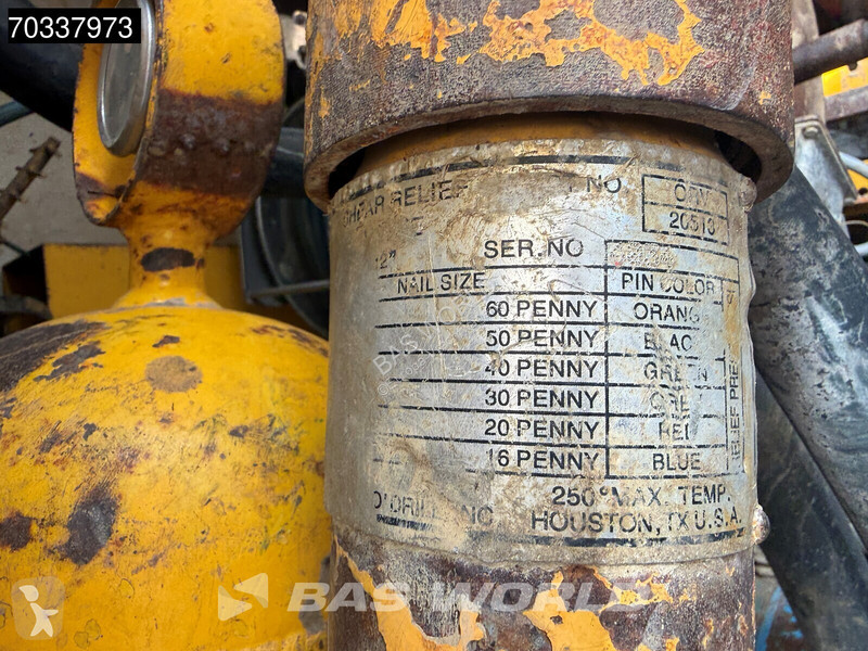 Camion Volvo 500 8X4 Horizontal Drilling combi...