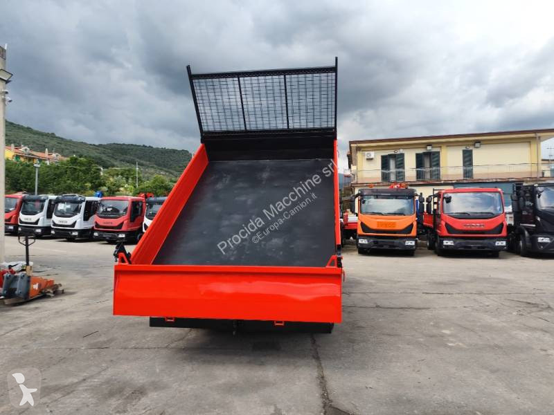 Véhicule utilitaire Iveco 35C14
