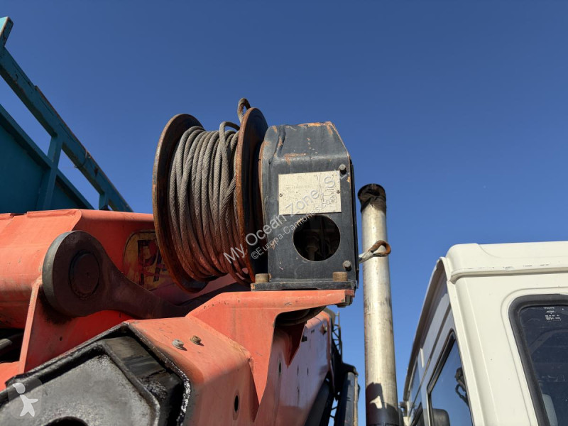 Volvo 220 truck