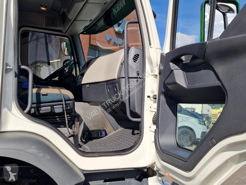 Camion Volvo FE 320 HMF 1620 -4k with rotator &...