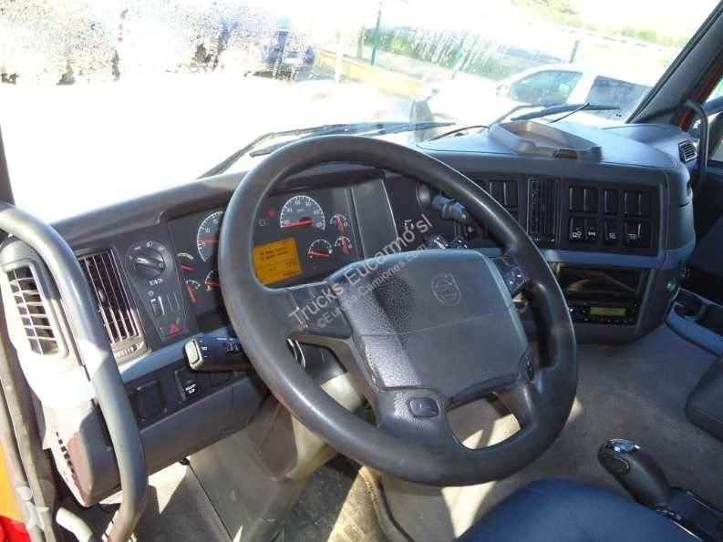 Volvo 400 truck