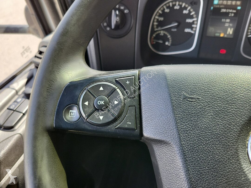 Lastbil Mercedes 1524