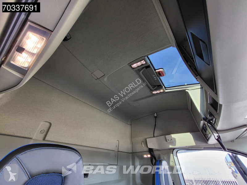 Kamion Volvo 500 6X2 HIAB ULT21S61...