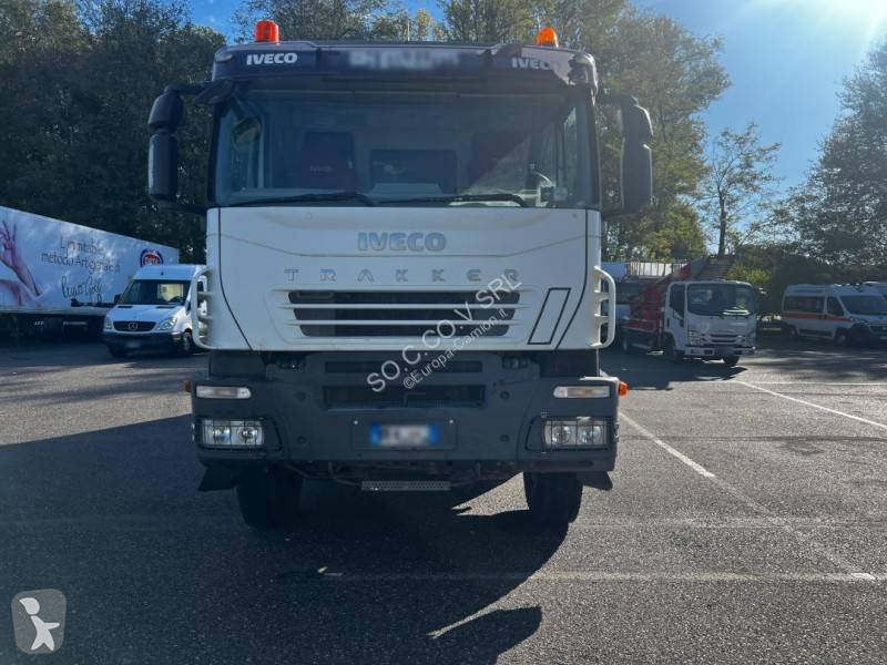 Iveco 450 truck