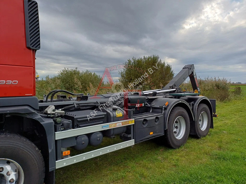 Kamion Volvo 330 HIAB XR21 6x4 (Ex. Brandweer)