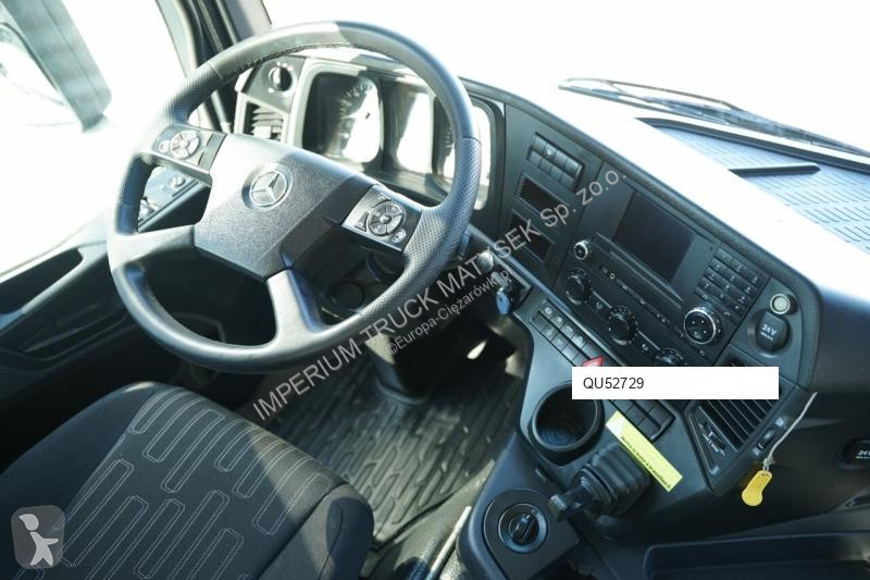 Kamion Mercedes AROCS 3240
