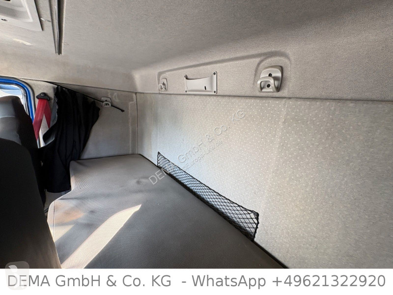 Kamion Renault 320.19 D-Wide...