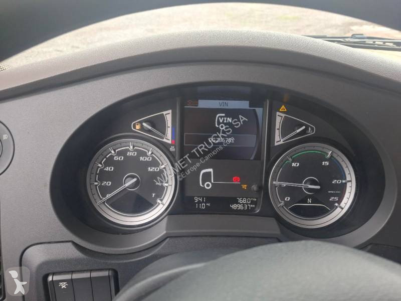 شاحنة DAF 530