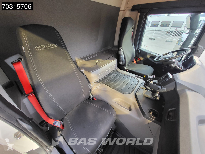 Scania P500 P 6X2 2500kg adebordwand...