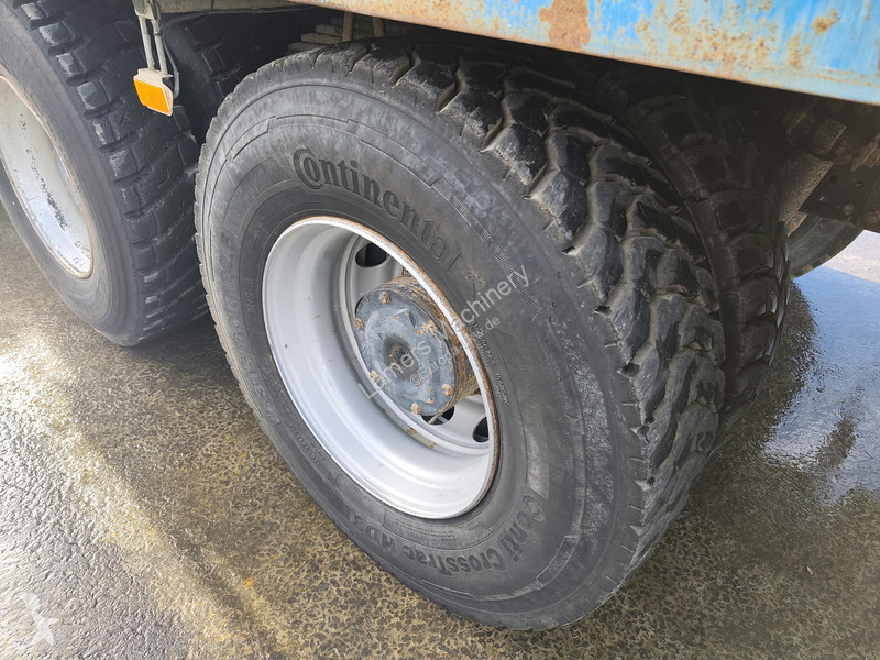 Iveco 500 8x4 kipper AD410T truck