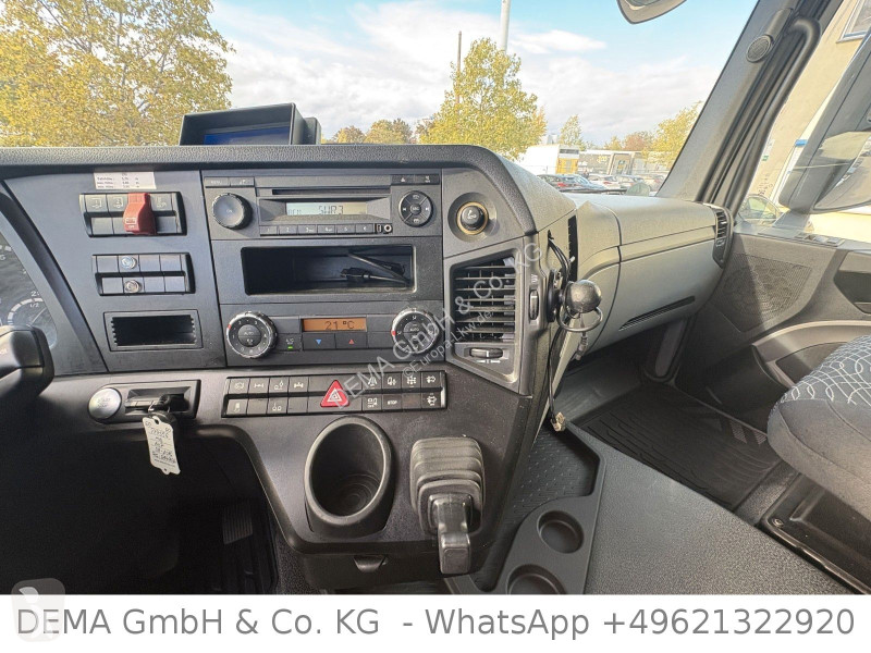 شاحنة Mercedes...