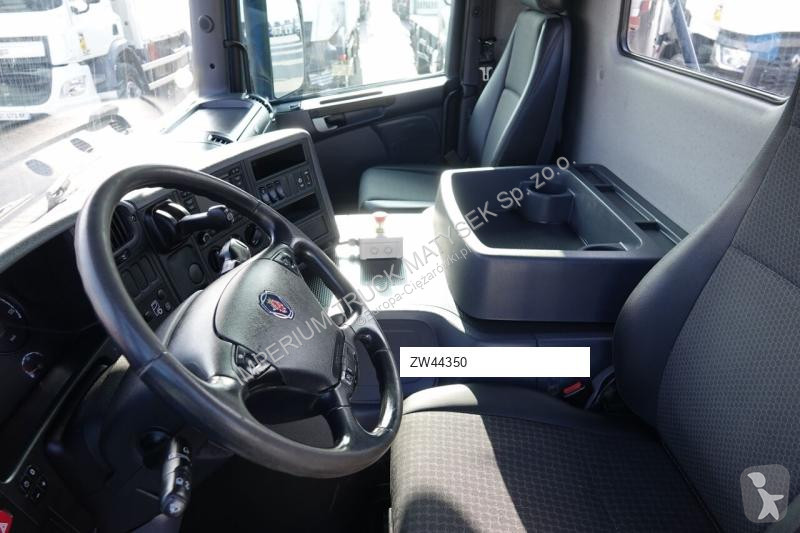 Kamion Scania P 410 / 6x4 / BETONOMIESZARKA /...