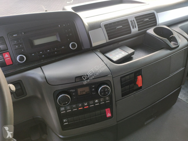 Lastbil MAN TGA 26.400 Autocysterna z...