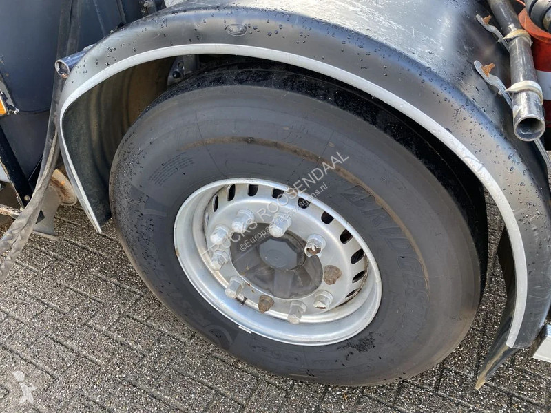 Camion Volvo 370 + Euro 5 + Palfinger Z-Q170...
