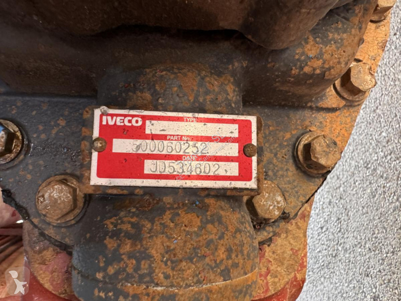 Kamion Iveco MP 260 E 35 H
