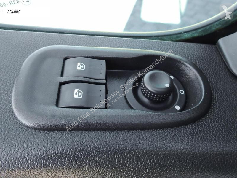 Vrachtwagen Renault MASTER PLANDEKA 8 PALET...