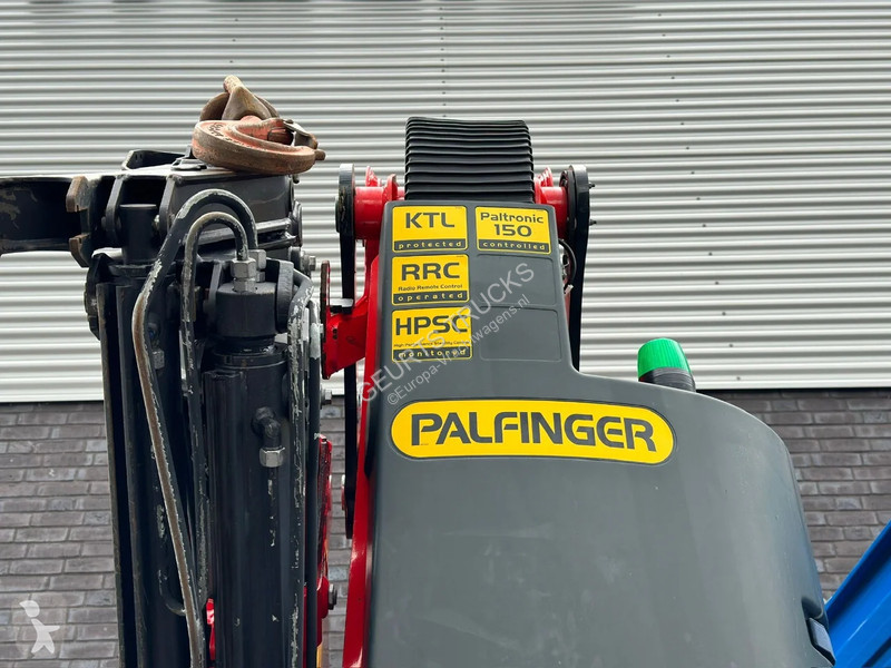 Kamion Volvo FMX 420 6X2 + PALFINGER PK...
