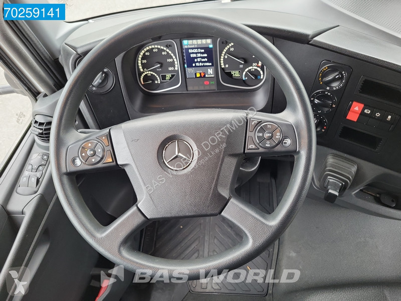 Camion Mercedes 816 4X2 7.49t Thermoking B-100...