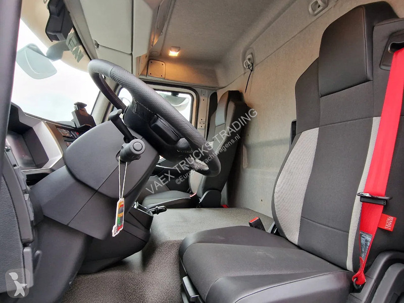 Camion Renault D210 4x2 - NEW - Pezzaioli 1...