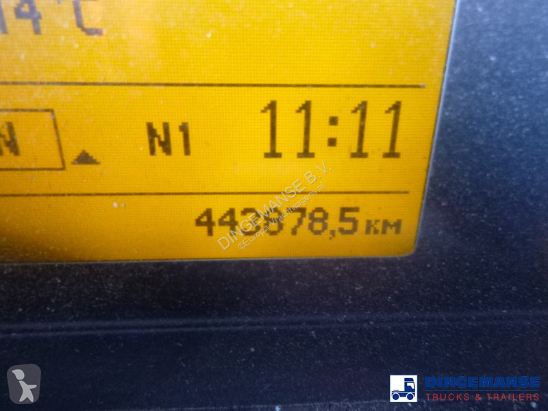 Camion Volvo 440 6x2 Euro 4 + Effer 350.11/6S