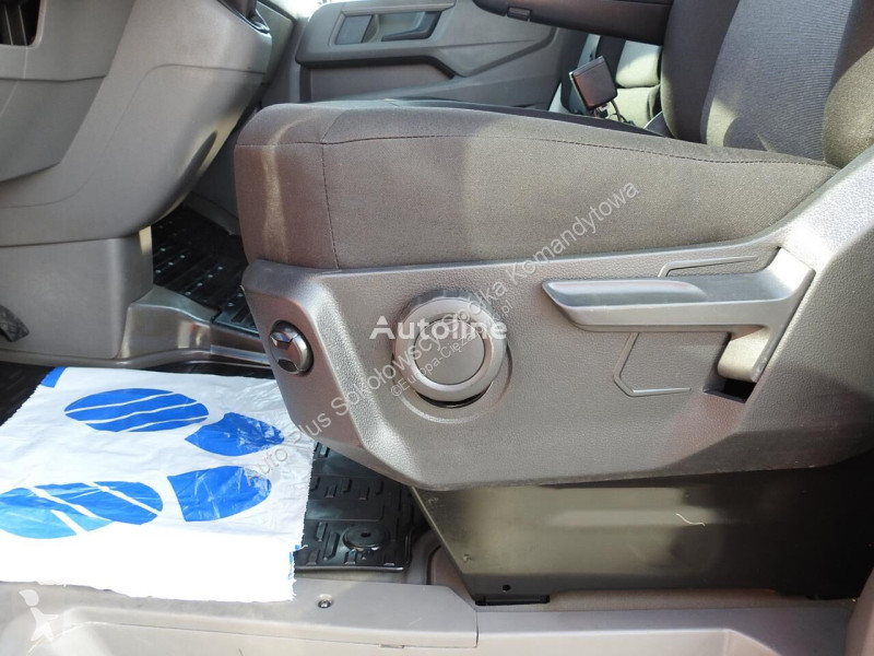 Autoutilitară Volkswagen CRAFTER SKRZYNIA...