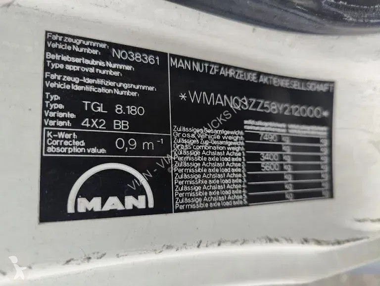 Kamion MAN 8.180 4X2 BB Semi-tautliner + Box /...