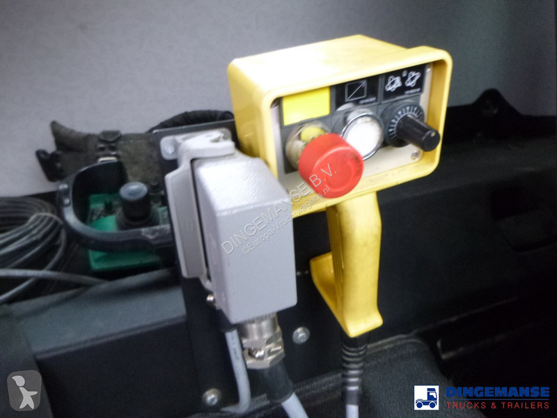 Kamion Mercedes 3240 8x4 Schwing-Stetter pump /...