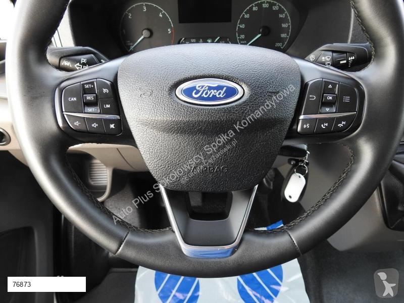 Camion Ford TRANSIT KONTENER WINDA 8 PALET...