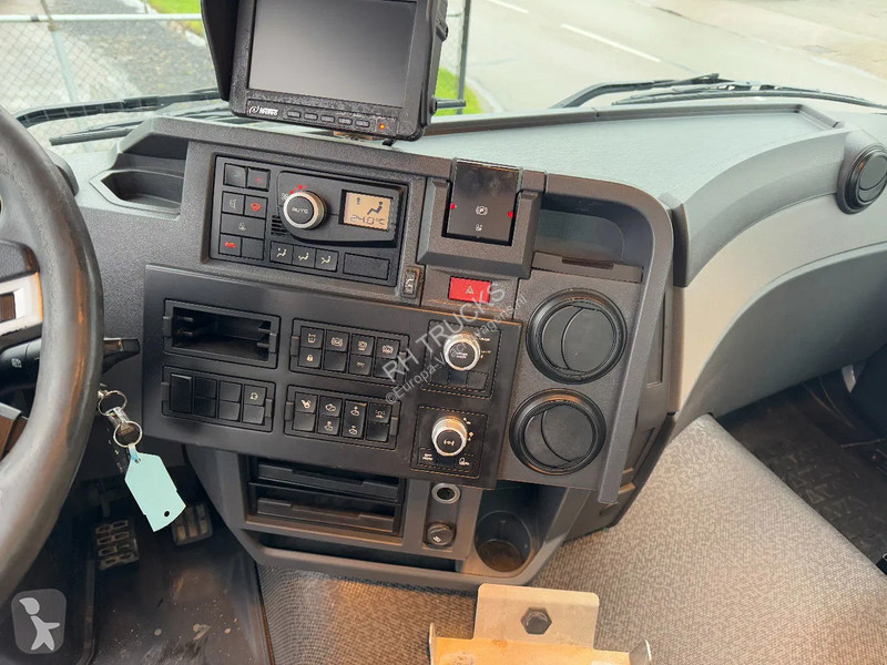 Camion Renault C430 8X4 - EURO 6 + HIAB 288 E-5...