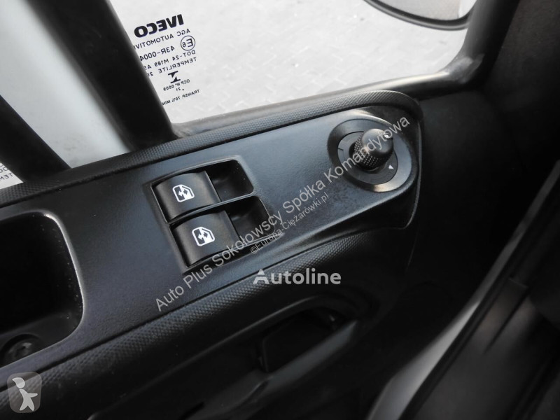 Kamion Iveco DAILY 35S16 KONTENER WINDA 8 PALET...