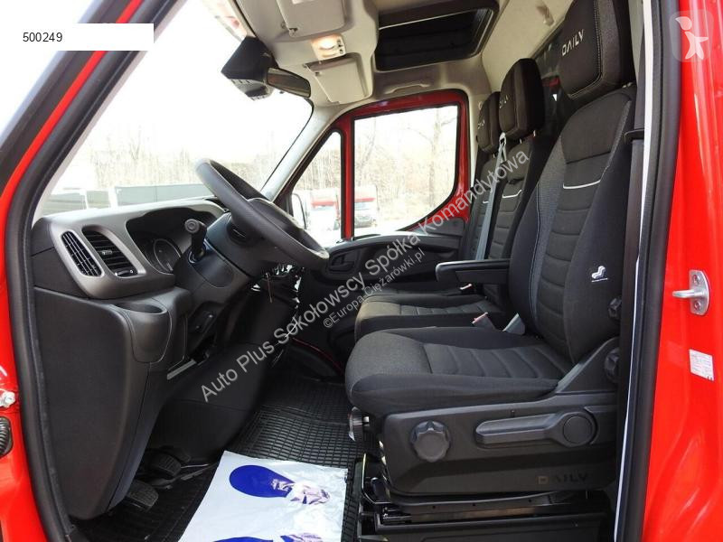 Furgoneta Iveco DAILY NOWY 35S18 CONNECT...
