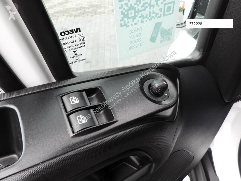Veicolo commerciale Iveco DAILY  35S18 PLANDEKA...