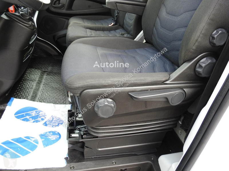 Véhicule utilitaire Iveco DAILY  35S18 PLANDEKA...