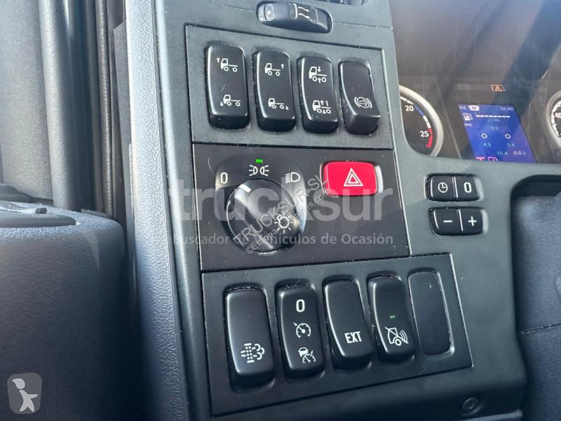 Kamion Scania 320