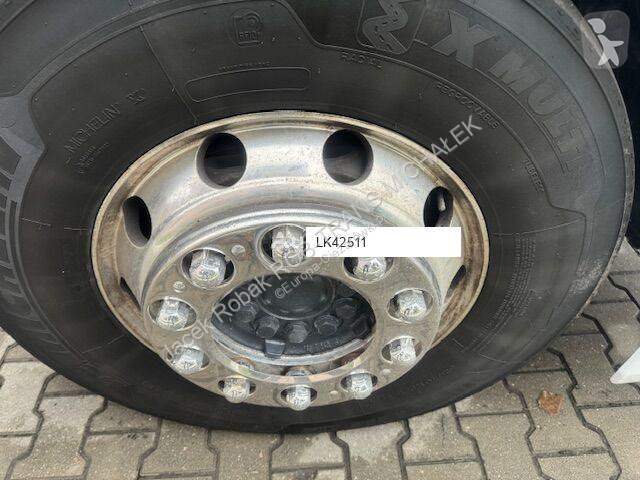 Camion Mercedes 18-46