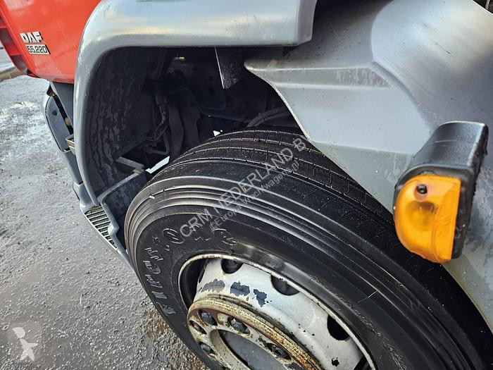 Camion DAF FA- 4x2 |manual gear | loading lift...