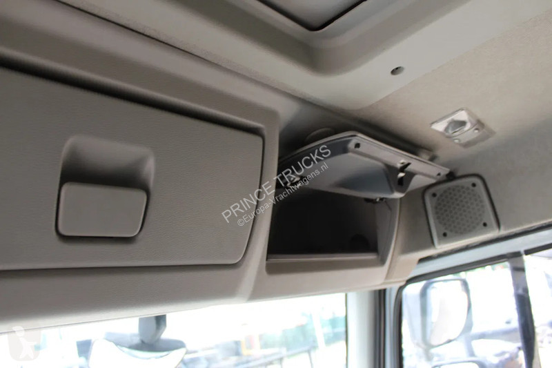 Kamion Renault D WIDE 280 * THERMO KING 1000R...
