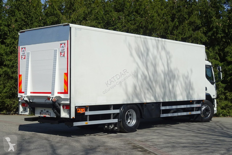 Camion DAF 55220 Euro 5 Kontener 20palet winda...