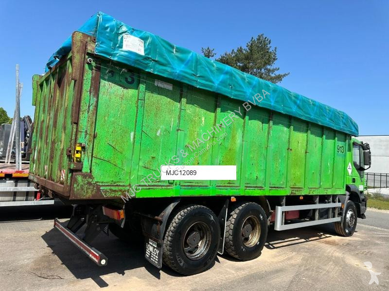 Vrachtwagen Iveco 35m³